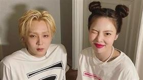 泫雅、男友Dawn（圖／翻攝自泫雅IG）