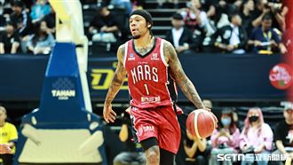 戰攻城獅被趕出場　台新和洛夫頓終止合約