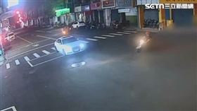 台中,東區,闖紅燈,車禍,騎士,死亡（圖／翻攝畫面）