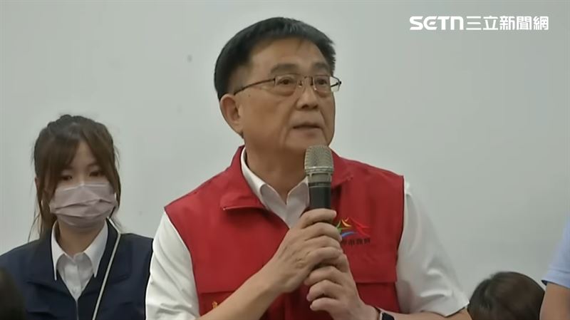 台中爆發非洲豬瘟疫情,農業局長張敬昌說明獸醫疑雲。(圖/三立新聞台)