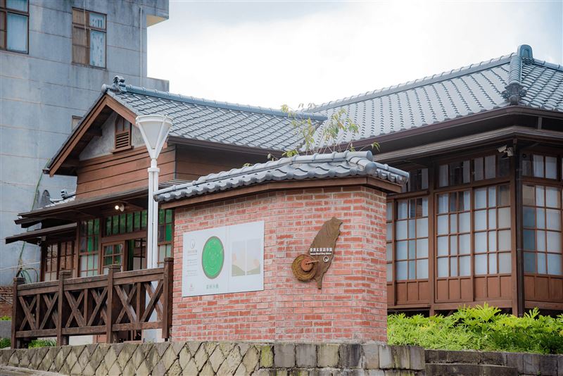 台南市一名視障理療師帶著導盲犬參觀台灣木材故事館,卻遭志工言語羞辱拒絕。(圖/翻攝自「台灣木材故事館」網站)