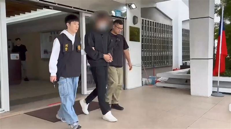 警方將販售毒品的藥頭的陳男移送。(圖/翻攝畫面)