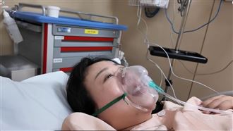 百萬YTR產後大出血　昏厥10次沒醫院要收