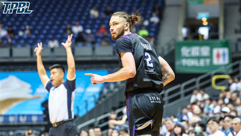 新竹御嵿攻城獅德魯豪取全場最高的29分。(圖/TPBL提供)