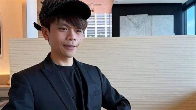 蔡阿嘎潔癖舉動曝　出賣二伯飯後畫面對比