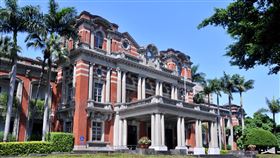 台大駁兒科醫「時薪900元」　醫籲對話尋合理待遇（圖／翻攝自台大醫院官網）