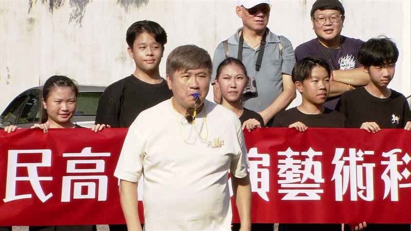 胡瓜加碼獎金(圖/民視提供)