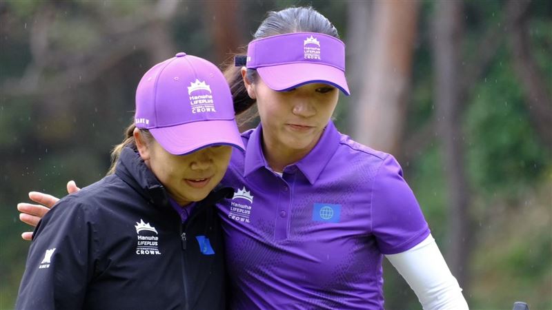 台灣高球好手徐薇淩與韓國好手高寶璟。（圖／昊昭顧問有限公司提供）