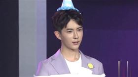 網翻出于朦朧30歲生日會片段，他數度哽咽感嘆。（圖／翻攝自X平台@tiantian108）