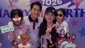 方媛產後沒幾天身材已恢復。（翻攝自方媛微博）