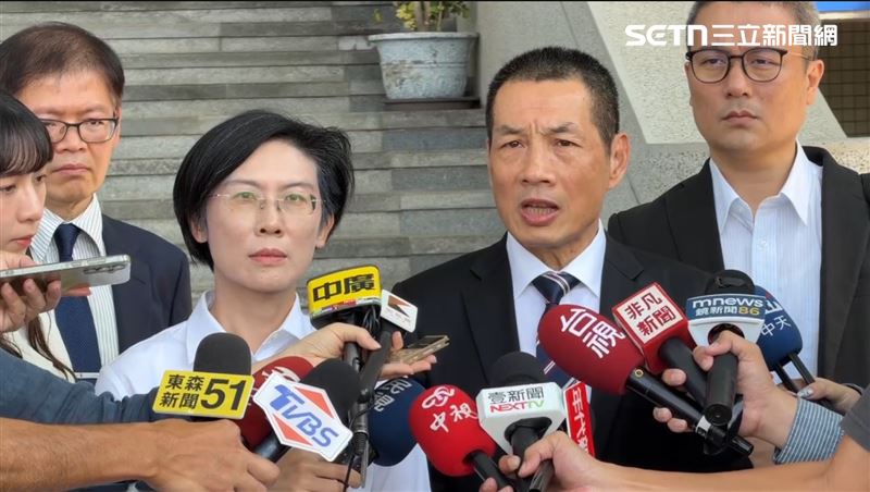 林岱樺近日同樣衣著受到關注,她坦言「只有這一套」懇請法官讓她能夠回家。(圖/翻攝畫面)