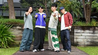 兒子長相越來越像沈光遠　黃韻玲發聲了