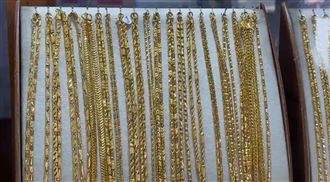 新竹男開跑車搶14萬金鍊　灶神面前被逮