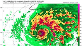 颶風美莉莎（Hurricane Melissa）預計於周二晚間往古巴方向前進，之後在周三晚間繼續前往巴哈馬（Bahamas）。
（圖／翻攝自X平台 @JoshuaEvansWX）