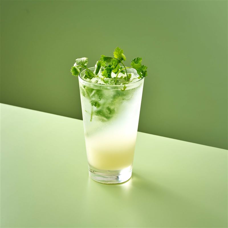 香菜氣泡飲。(圖/品牌業者提供)