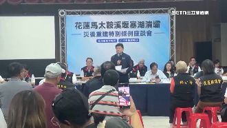 張峻怒踹桌 災民也轟傅:我們是賤民嗎