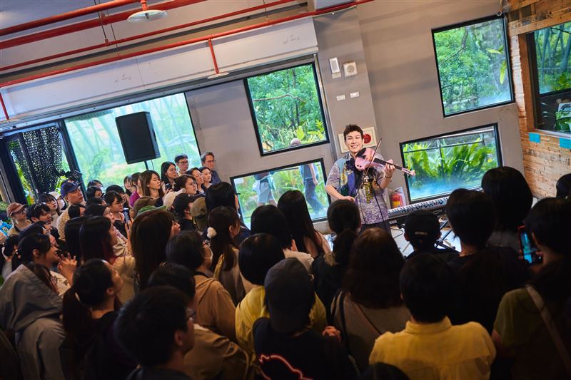 阿龔將展開音樂會巡演。(圖/亮晶妃音樂有限公司提供)