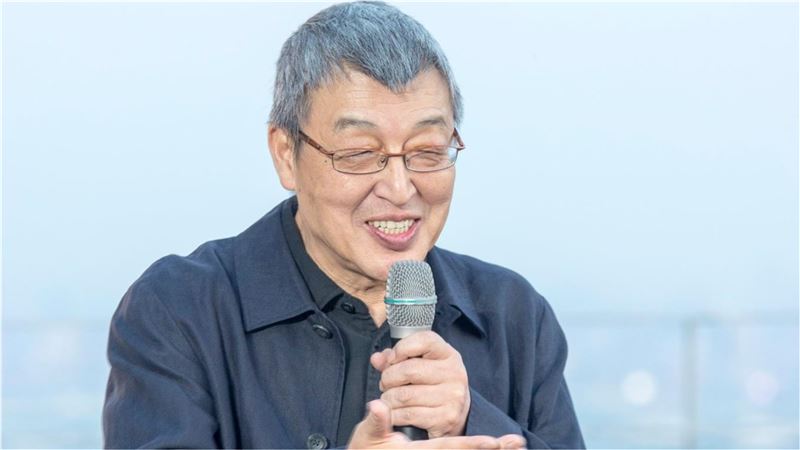 前關渡美術館長藝術家曲德義逝！享壽73歲