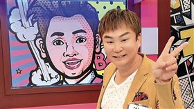 洪毛當年探班姚元浩拍《廉政英雄》，因為需要有賽車手執照的演員而軋一角。（翻攝自洪毛IG）