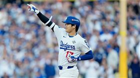 世界大賽G3大谷翔平轟出陽春跑。（圖／美聯社／達志影像）