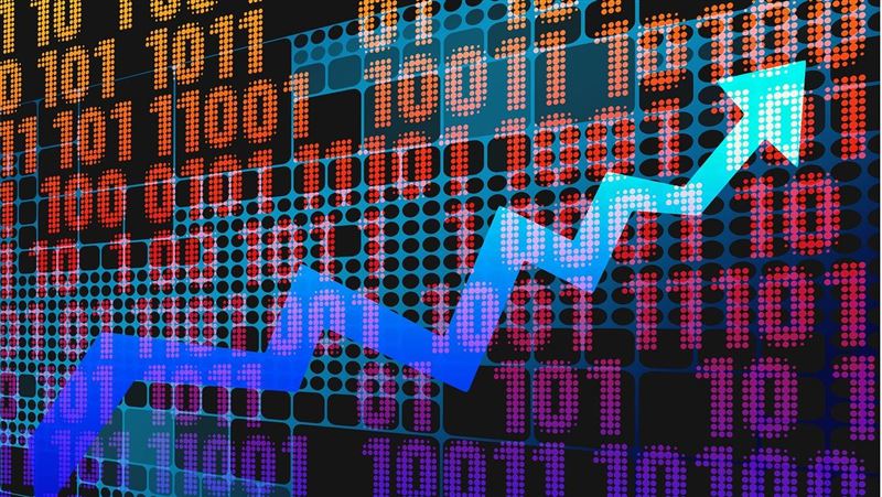 全球AI應用全面擴張,各家科技巨頭啟動AI軍備競賽後,急需龐大運算資源,將推動算力紅利成長,與龐大運算新商機到來,且同步加速台灣半導體類股,迎來未來10年黃金成長期,投資人可以透過中長期持有半導體ETF,掌握AI長線趨勢漲升契機,開創財富成長佳績。(示意圖/PIXABAY)