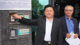 遭議長張峻怒踹桌!傅崐萁今喊告6大罪狀