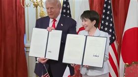 川普與高市早苗稍早已簽署關鍵礦產協議。（圖／翻攝自X平台）