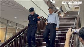 ▲對於張景森透露有10幾年時間都在圖利罪陰影下，柯文哲苦笑回應。（圖／記者楊佩琪攝）