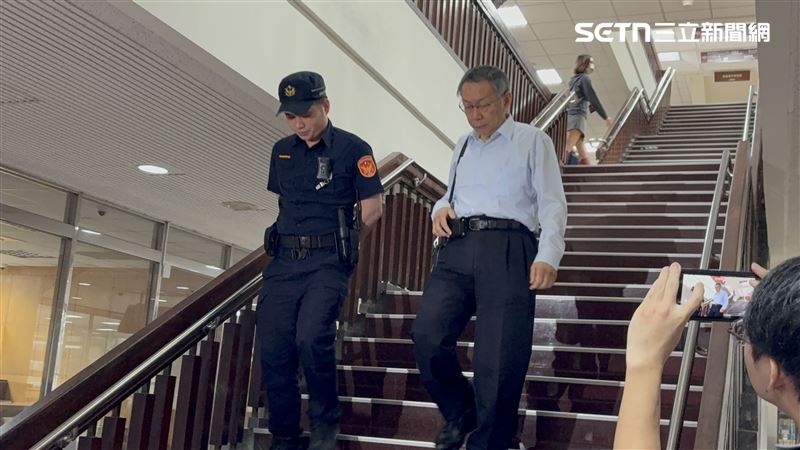 張景森曝曾在圖利陰影下　柯文哲苦笑回應