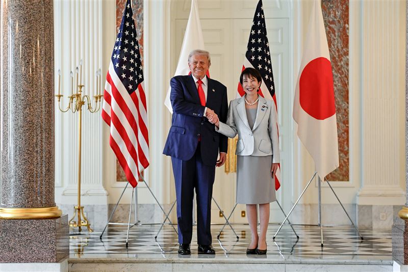 美國總統川普與日本首相高市早苗28日會面。(圖/翻攝自X平台 @WhiteHouse)
