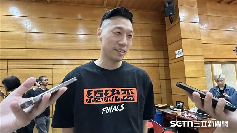 前職籃好手、現任富邦勇士助理教練成力煥。(圖/記者蔡厚瑄攝影)