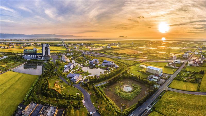 宜蘭綠舞國際觀光飯店祭出最低3.5折超值優惠。(圖/飯店旅宿業者提供)