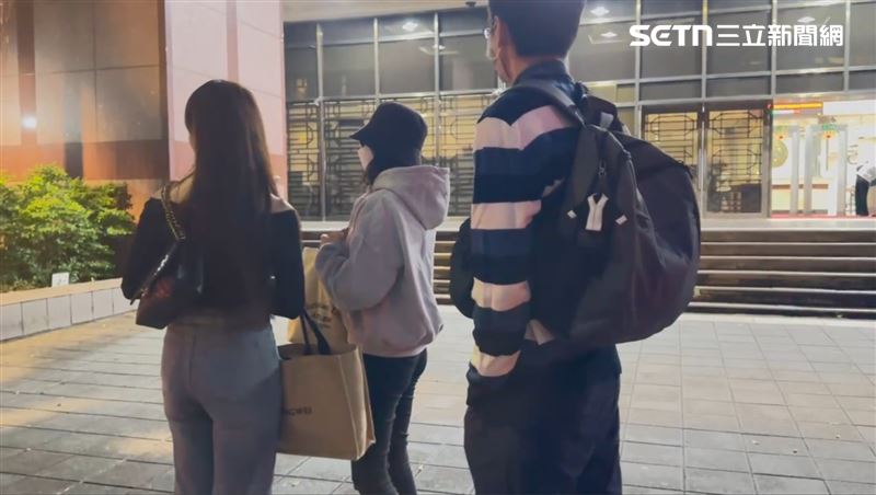 李威妻子簡瑀家（中）。（圖／資料照）