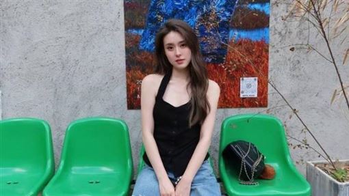 邱偲琹為愛苦練韓文　歐巴紀錄戀情藏玄機