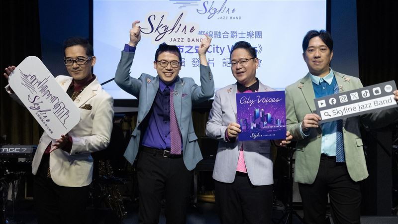 Google副總轉行貝斯手　樂團驚人背景曝光