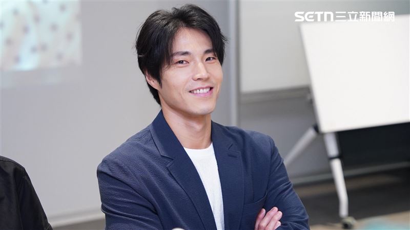 名嘴：好男要當兵，不要只拿藝人開刀