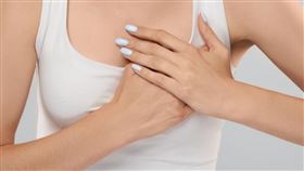 馮啟彥醫師提醒，若發現身體有異狀，一定要及早就醫，才能讓治療更加順利。（圖／大千綜合醫院提供） 