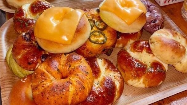 「倫敦貝果博物館」在南韓為知名貝果連鎖店。(圖/翻攝自IG @london.bagel.museum)