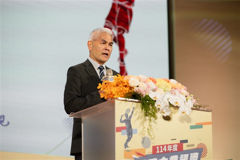 運動部黃啟煌政務次長表示，十年來運動企業認證惠及122萬員工，強化健康與永續，政府將結合科技與社區推動全民運動文化。（圖／主辦單位提供）