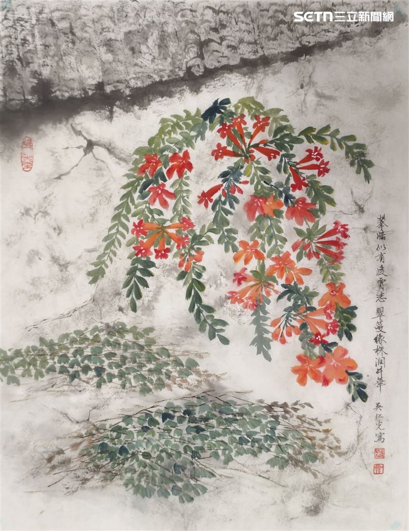 吳仁光醫師現為新太平澄清醫院院長。即使醫務繁重,他仍堅持執筆創作。(圖/翻攝畫面)