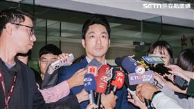 蔣萬安赴北市議會，會前受訪（圖／記者楊士誼攝影）