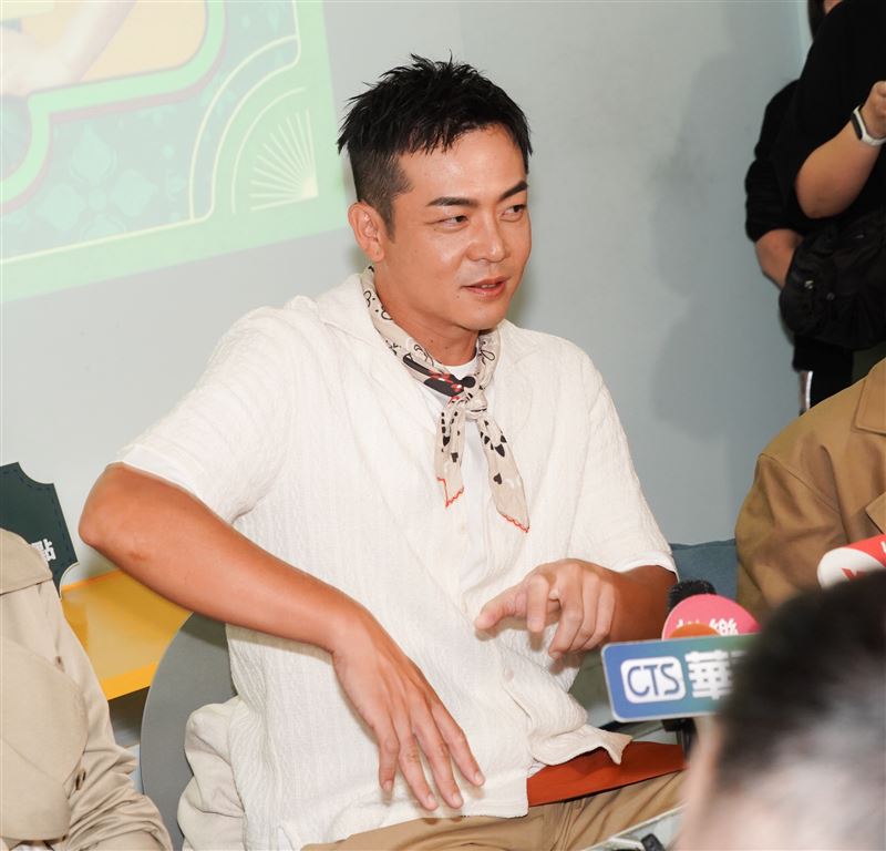 姚元浩談閃兵。(圖/記者趙于瑩攝影)