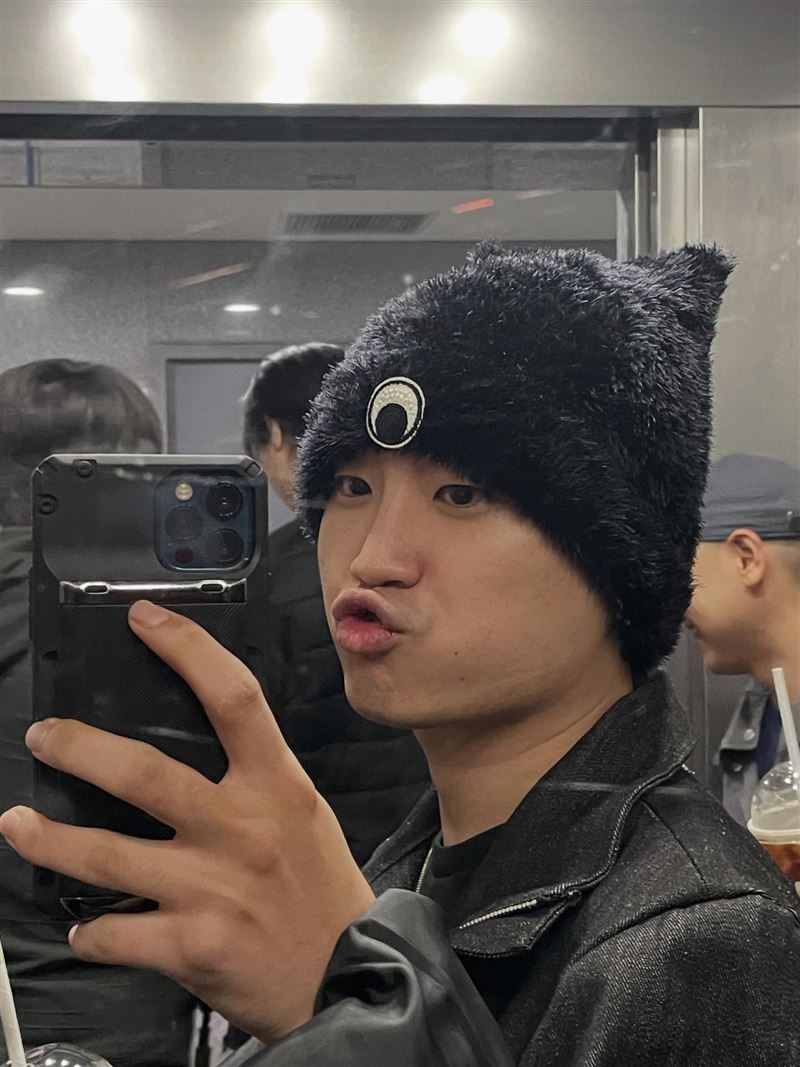 D.Ark被爆涉嫌吸毒遭逮。(圖/翻攝自IG @dmofxxkinark)