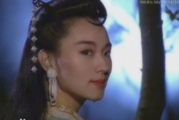 坣娜《聊齋之牡丹燈籠》中飾演女鬼秋容，美得淒婉動人。（圖／翻攝自百度百科）