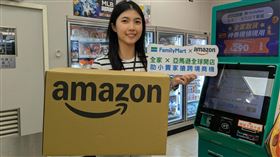 跨境物流寄件服務只需要兩步驟，將包裹交給店舖夥伴，即完成交寄。（圖／品牌業者提供）