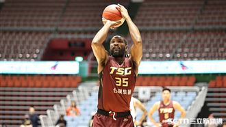 罰球拿下來台第1分！半獸人首節4分3籃板