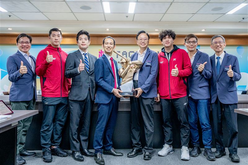 樂天桃猿榮獲「2025中華職棒台灣大賽總冠軍」。（圖／桃園市政府提供）