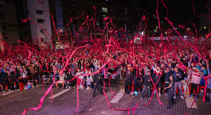 桃園市長張善政宣布，市府將於本周日（2）舉辦封王遊行，邀請全體市民一同歡慶榮耀時刻（圖／桃園市政府提供）