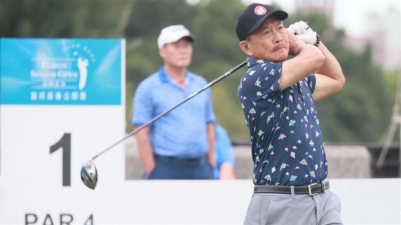 台灣高球選手周宏男2025富邦長春公開賽首輪繳出71桿佳績,暫居台灣選手第一名。(圖/富邦金控提供)