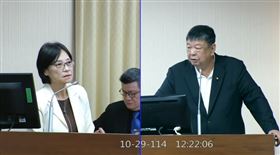 陳雪生質詢時怒斥機場檢疫，稱共產黨也沒這樣搞（圖／翻攝畫面）